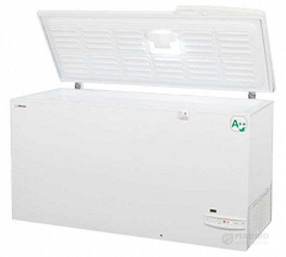 Edenox Congelador Horizontal Puerta Abatible NLF335 A++ Capacidad 402 litros Ancho 128,4 cm